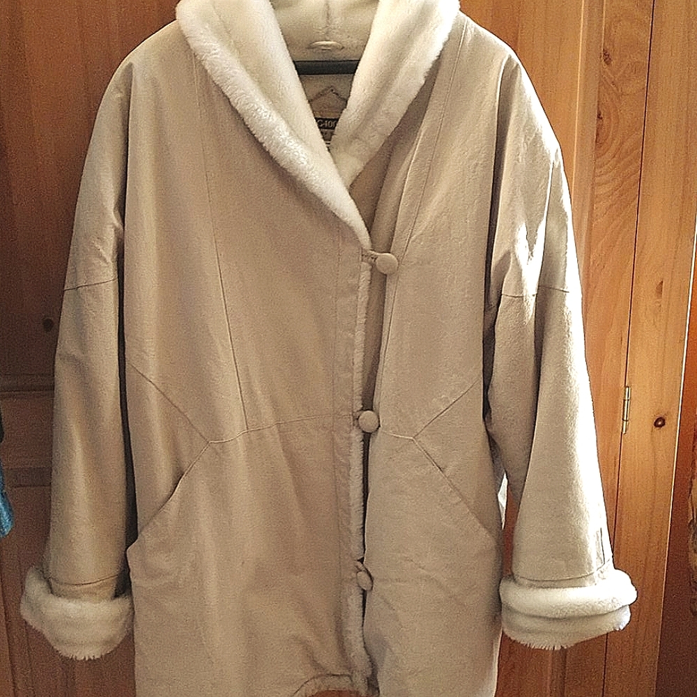 G4000 Women's Suede Leather Coat